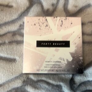 Fenty Beauty Silver Blush Glow